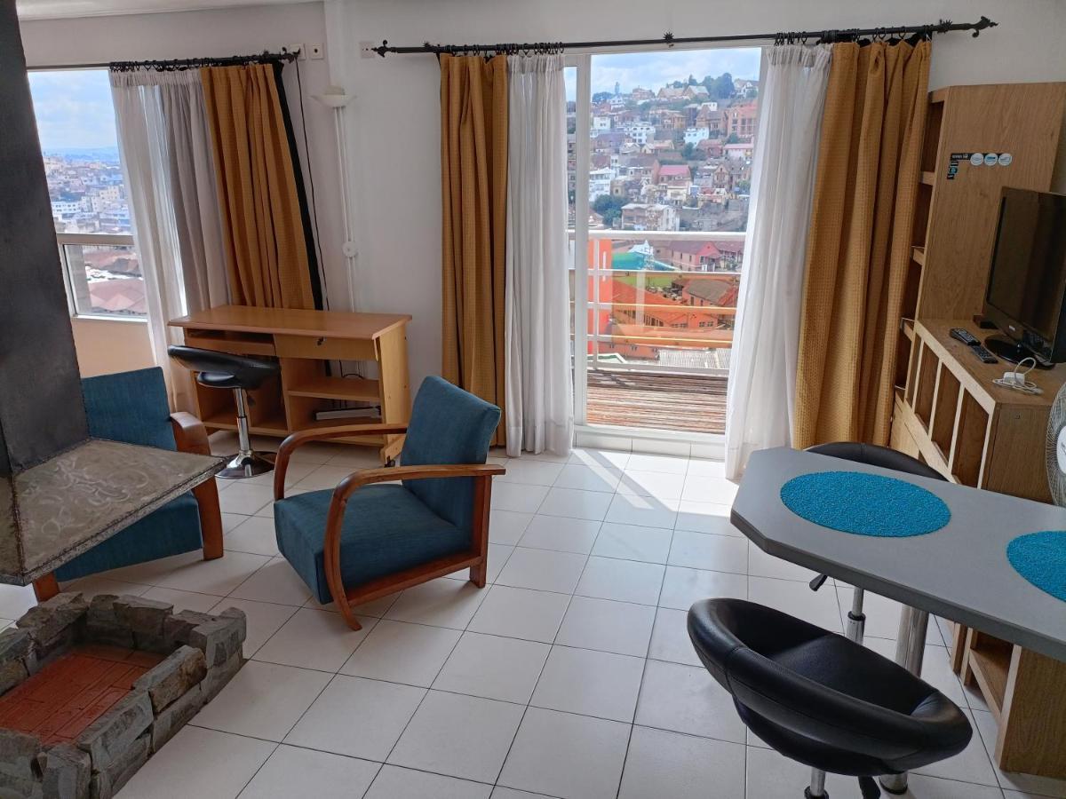 Aina Hotel Tananarive Extérieur photo