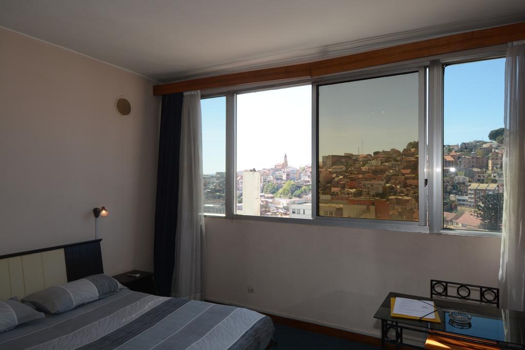 Aina Hotel Tananarive Extérieur photo